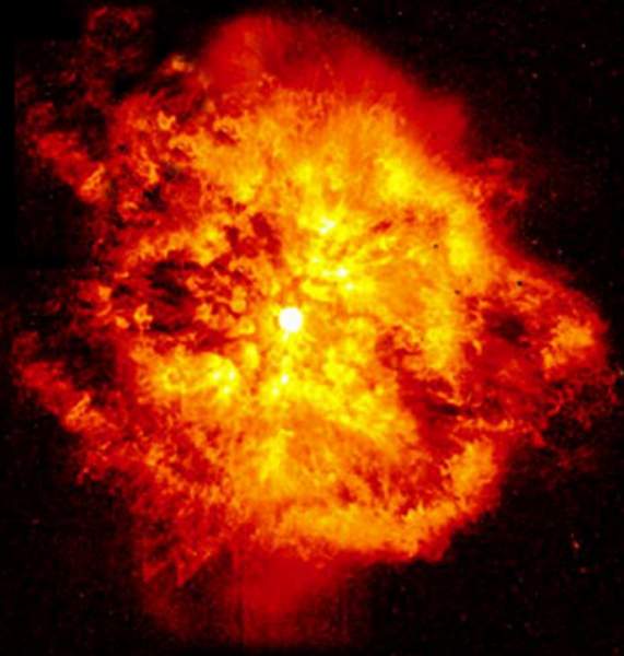 Nbuleuse dans l'Aigle vue par le tlescope Hubble
